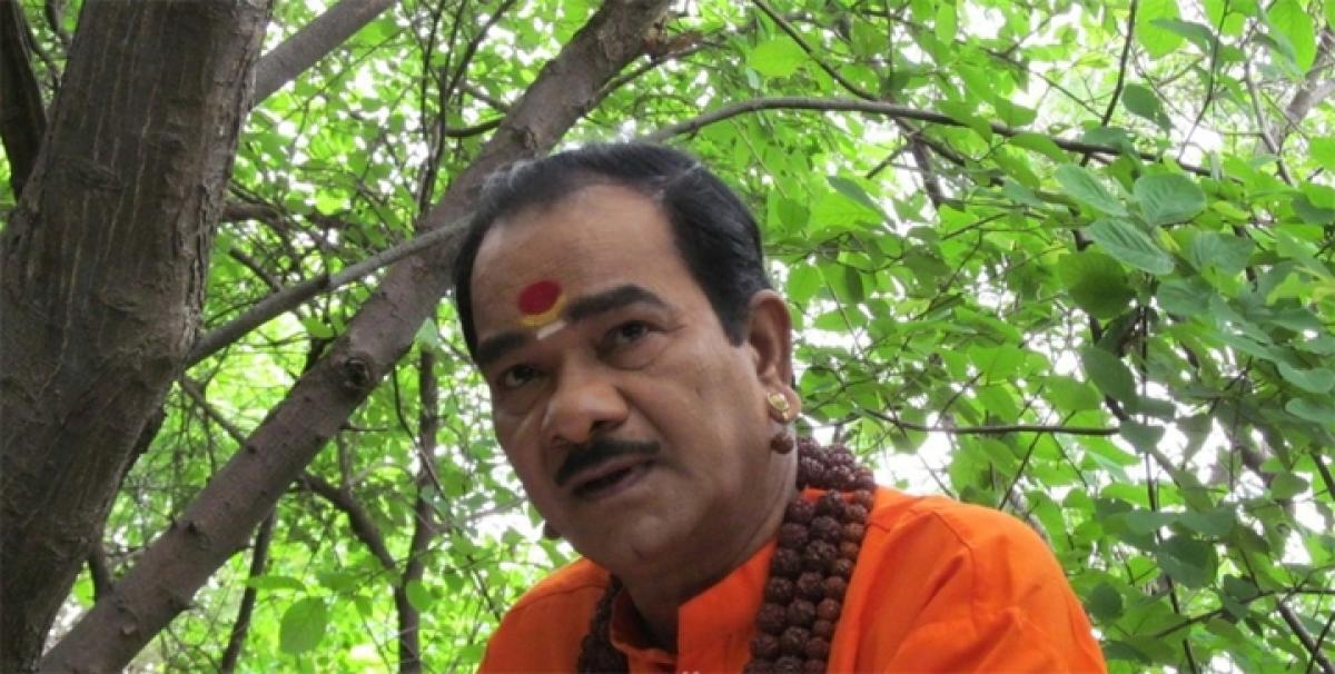 Telugu comedian Kondavalasa Lakshman Rao dies in Hyderabad